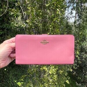 COACH Pink Leather Slim Wallet Credit Card Holder w Gold Hardware AUTHENTIC